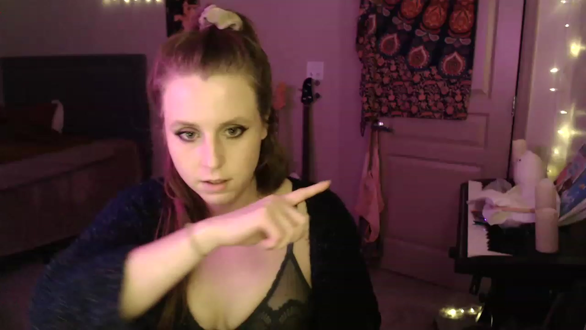 Gallery image thumbnail from Blake_Bardot's myfreecams stream on, 11/20/2022, 02:47 image 10 of 20