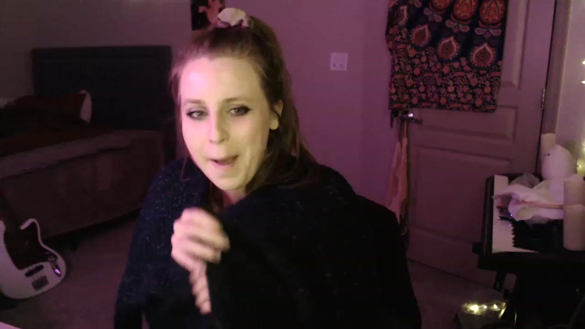 Gallery image thumbnail from Blake_Bardot's myfreecams stream on, 11/20/2022, 04:27 image 10 of 20