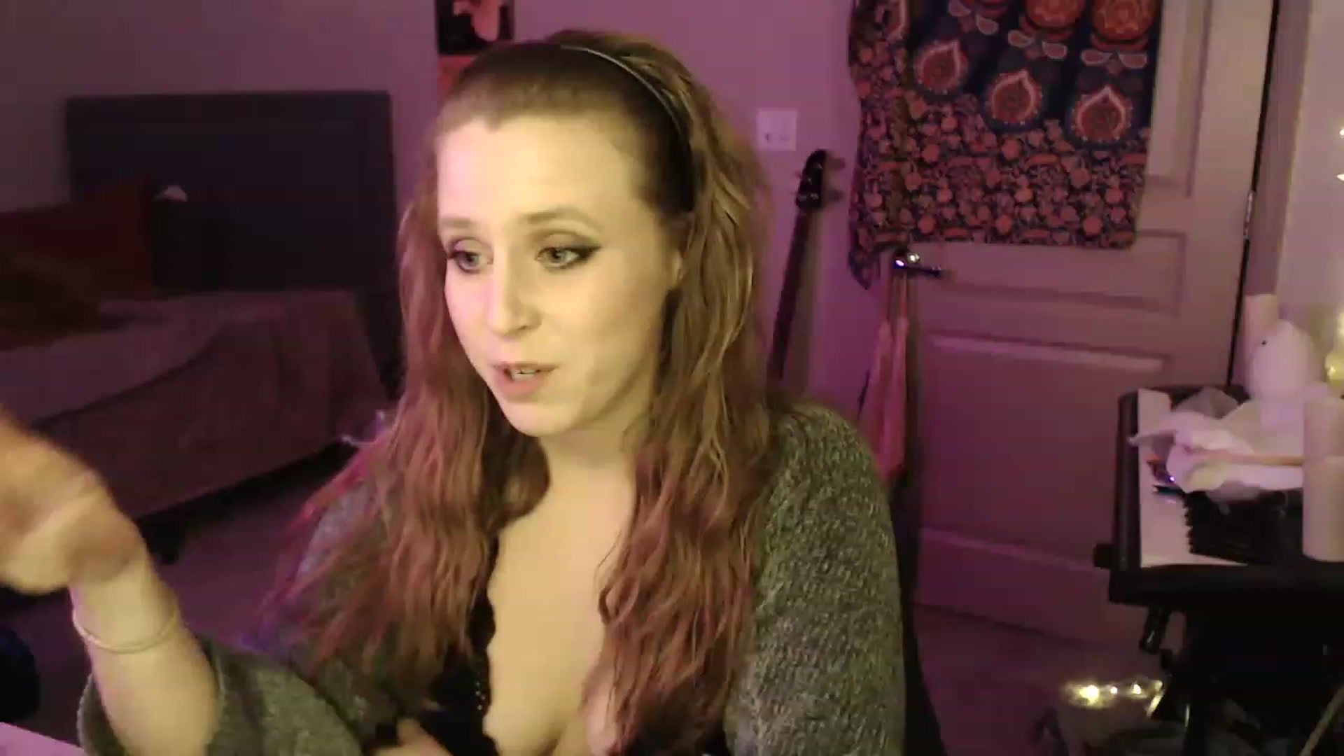 Gallery image thumbnail from Blake_Bardot's myfreecams stream on, 11/21/2022, 04:09 image 16 of 20
