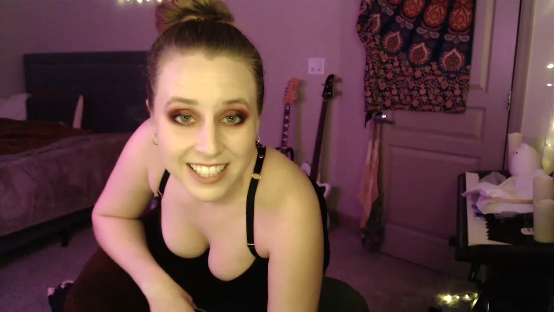 Gallery image thumbnail from Blake_Bardot's myfreecams stream on, 11/24/2022, 06:04 image 12 of 20