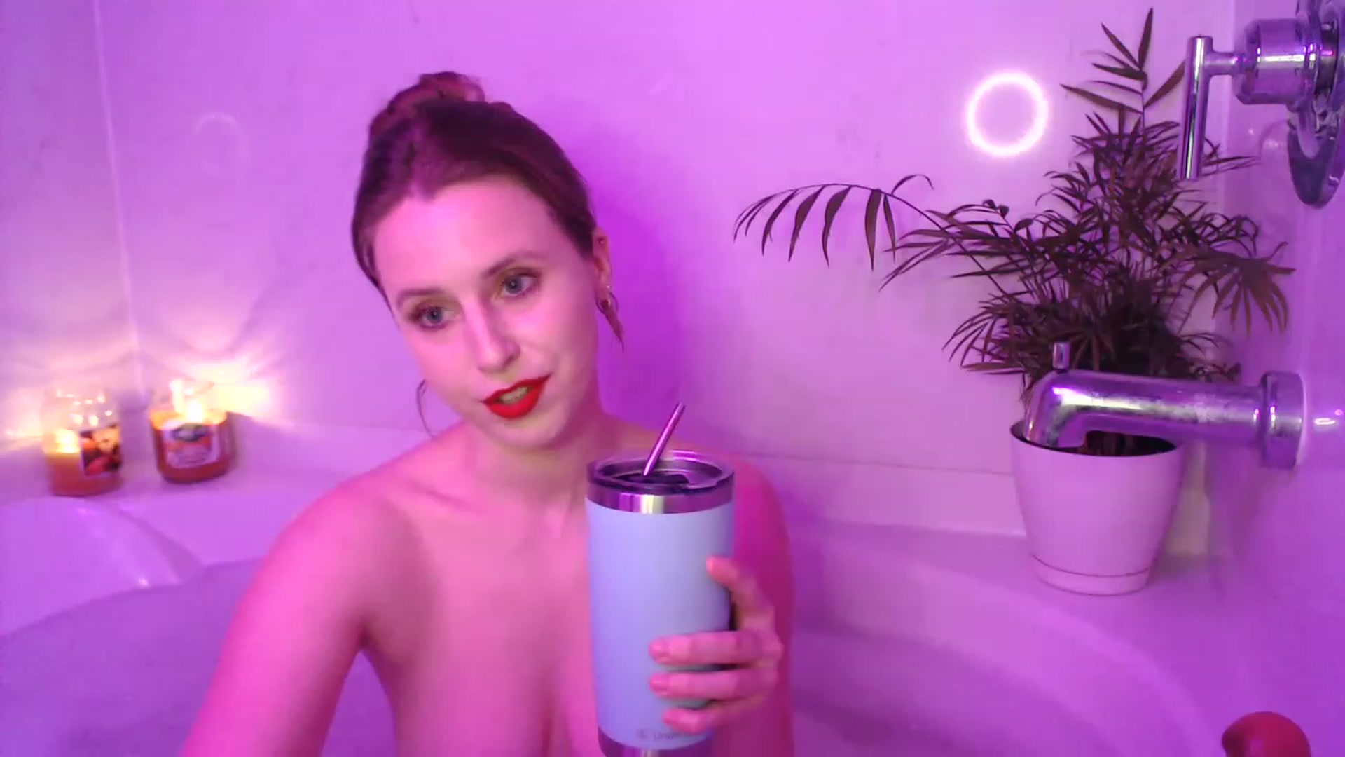 Gallery image thumbnail from Blake_Bardot's myfreecams stream on, 11/26/2022, 07:26 image 2 of 20