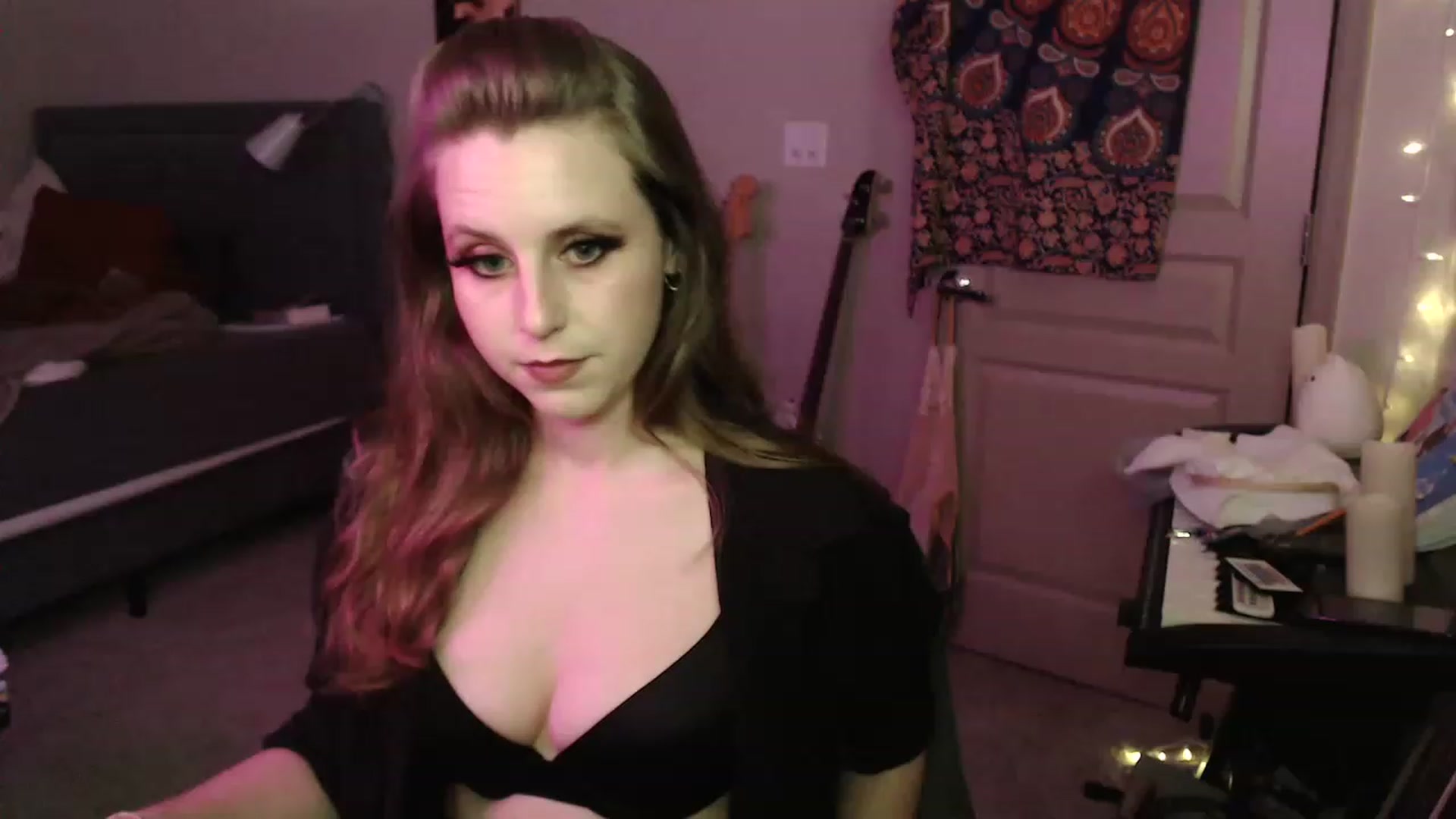 Gallery image thumbnail from Blake_Bardot's myfreecams stream on, 11/29/2022, 06:59 image 1 of 20