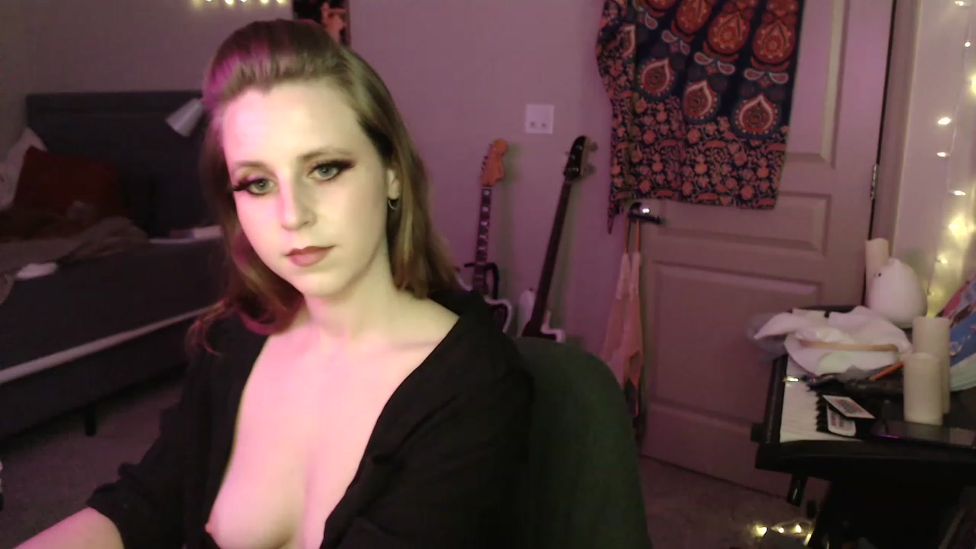 Gallery image thumbnail from Blake_Bardot's myfreecams stream on, 11/29/2022, 06:59 image 8 of 20