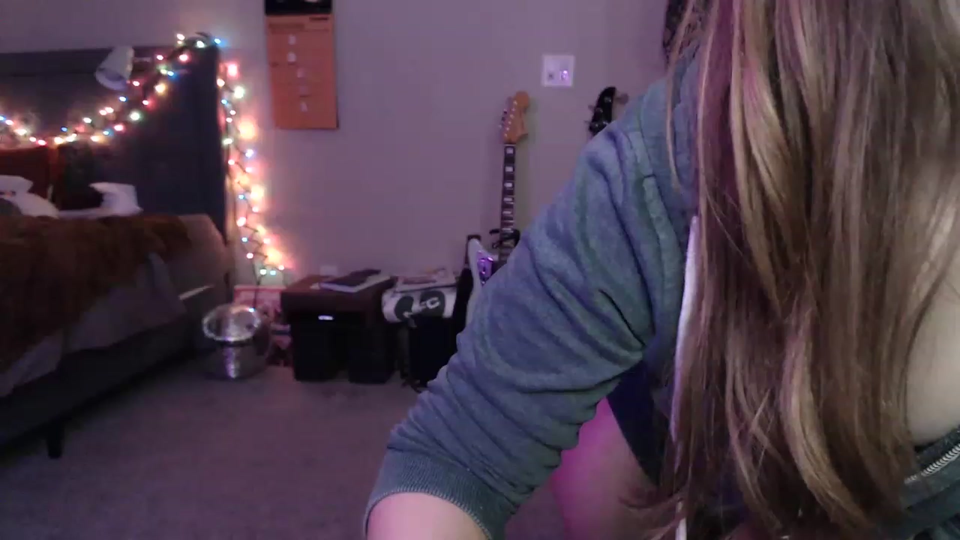 Gallery image thumbnail from Blake_Bardot's myfreecams stream on, 12/11/2022, 08:48 image 11 of 20
