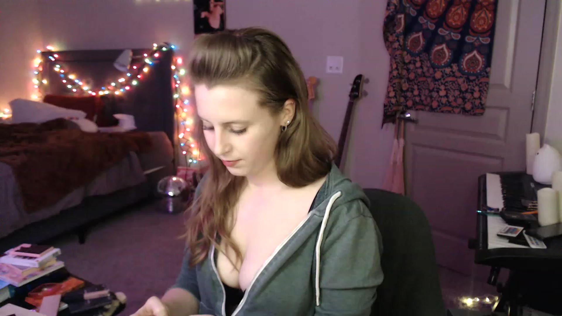 Gallery image thumbnail from Blake_Bardot's myfreecams stream on, 12/11/2022, 08:48 image 3 of 20