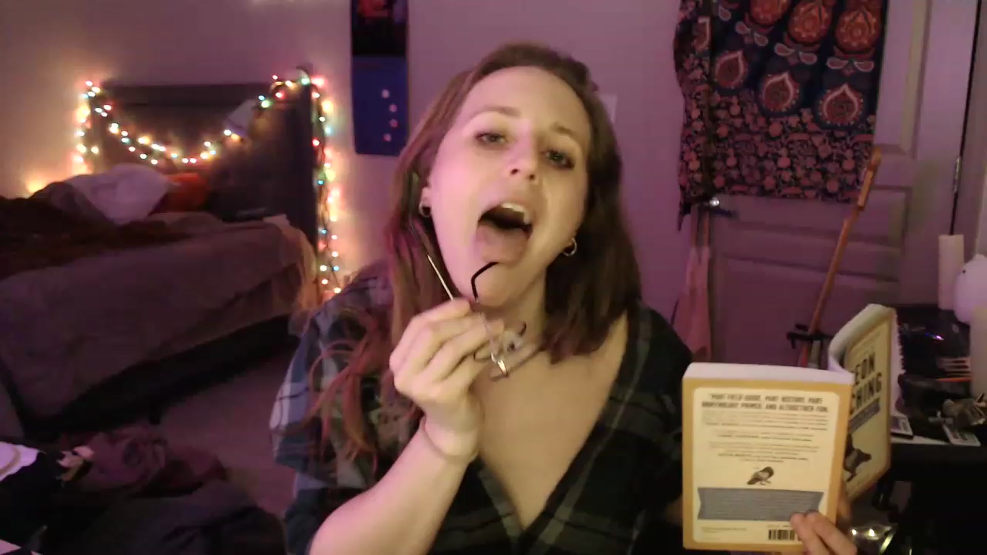 Gallery image thumbnail from Blake_Bardot's myfreecams stream on, 12/15/2022, 09:36 image 1 of 20