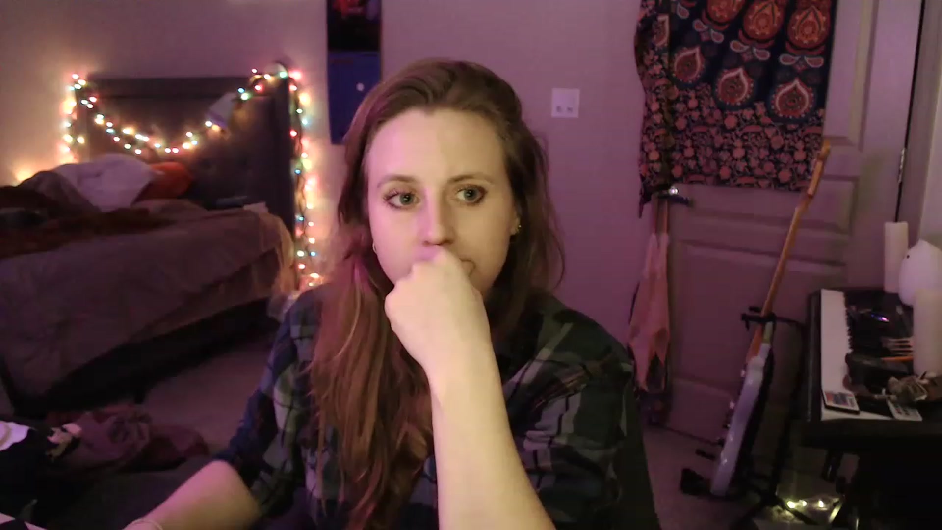 Gallery image thumbnail from Blake_Bardot's myfreecams stream on, 12/15/2022, 09:36 image 18 of 20