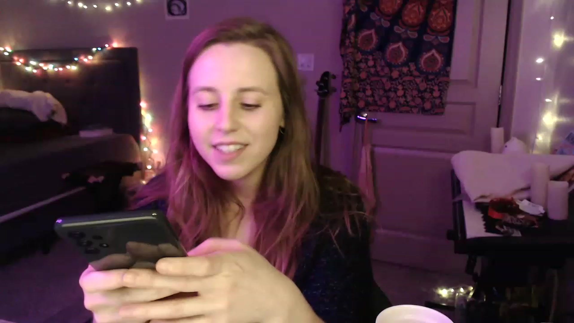 Gallery image thumbnail from Blake_Bardot's myfreecams stream on, 12/24/2022, 07:29 image 13 of 20