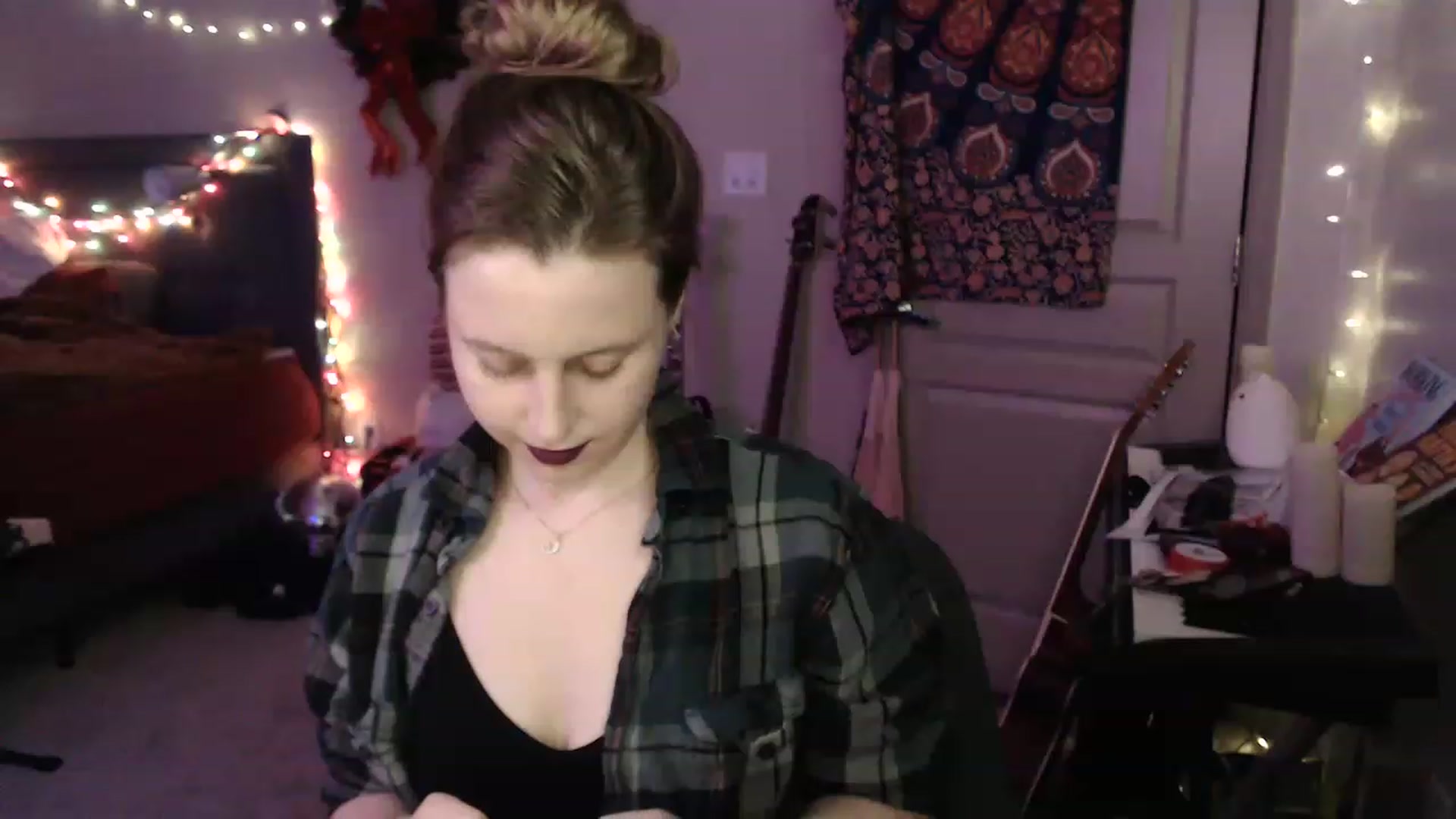 Gallery image thumbnail from Blake_Bardot's myfreecams stream on, 01/06/2023, 08:32 image 17 of 20