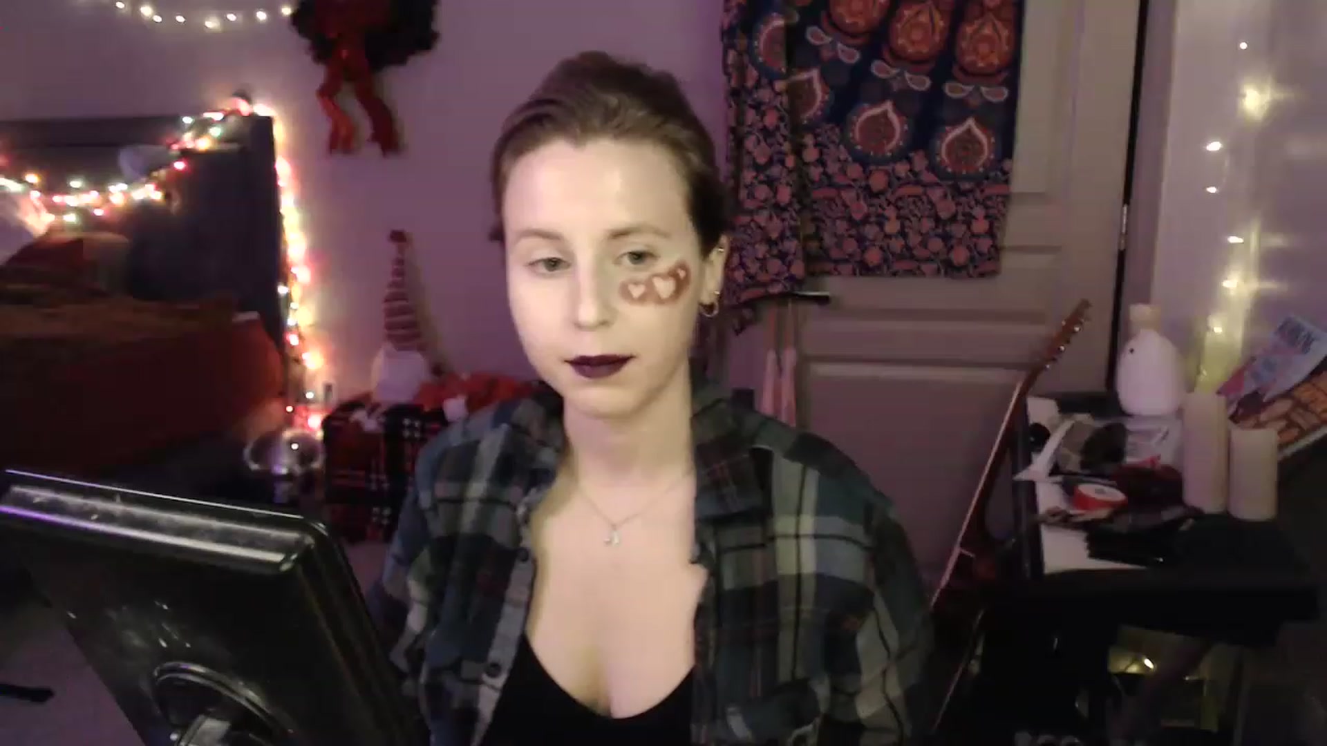 Gallery image thumbnail from Blake_Bardot's myfreecams stream on, 01/06/2023, 08:32 image 2 of 20