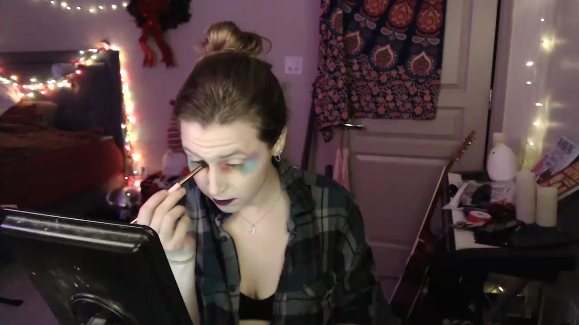 Gallery image thumbnail from Blake_Bardot's myfreecams stream on, 01/06/2023, 08:32 image 7 of 20