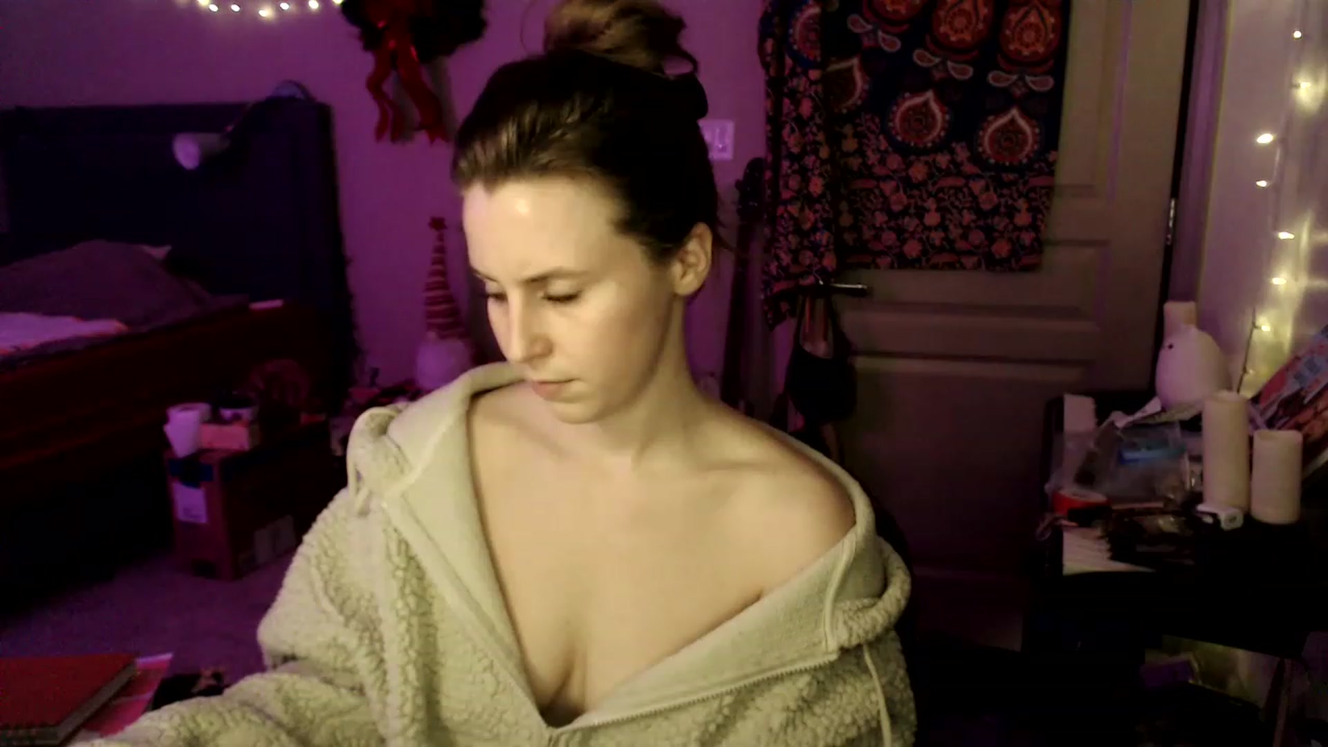 Gallery image thumbnail from Blake_Bardot's myfreecams stream on, 01/16/2023, 04:52 image 11 of 20