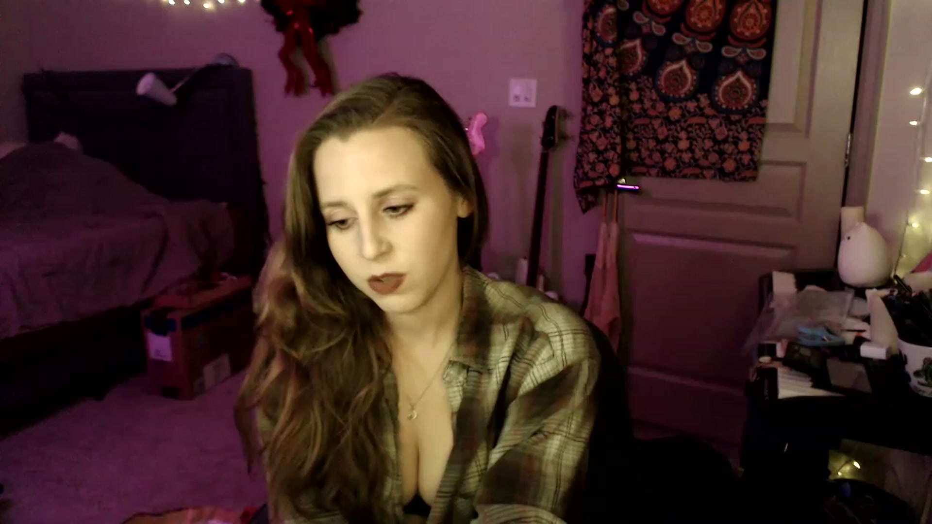 Gallery image thumbnail from Blake_Bardot's myfreecams stream on, 01/29/2023, 03:09 image 6 of 20