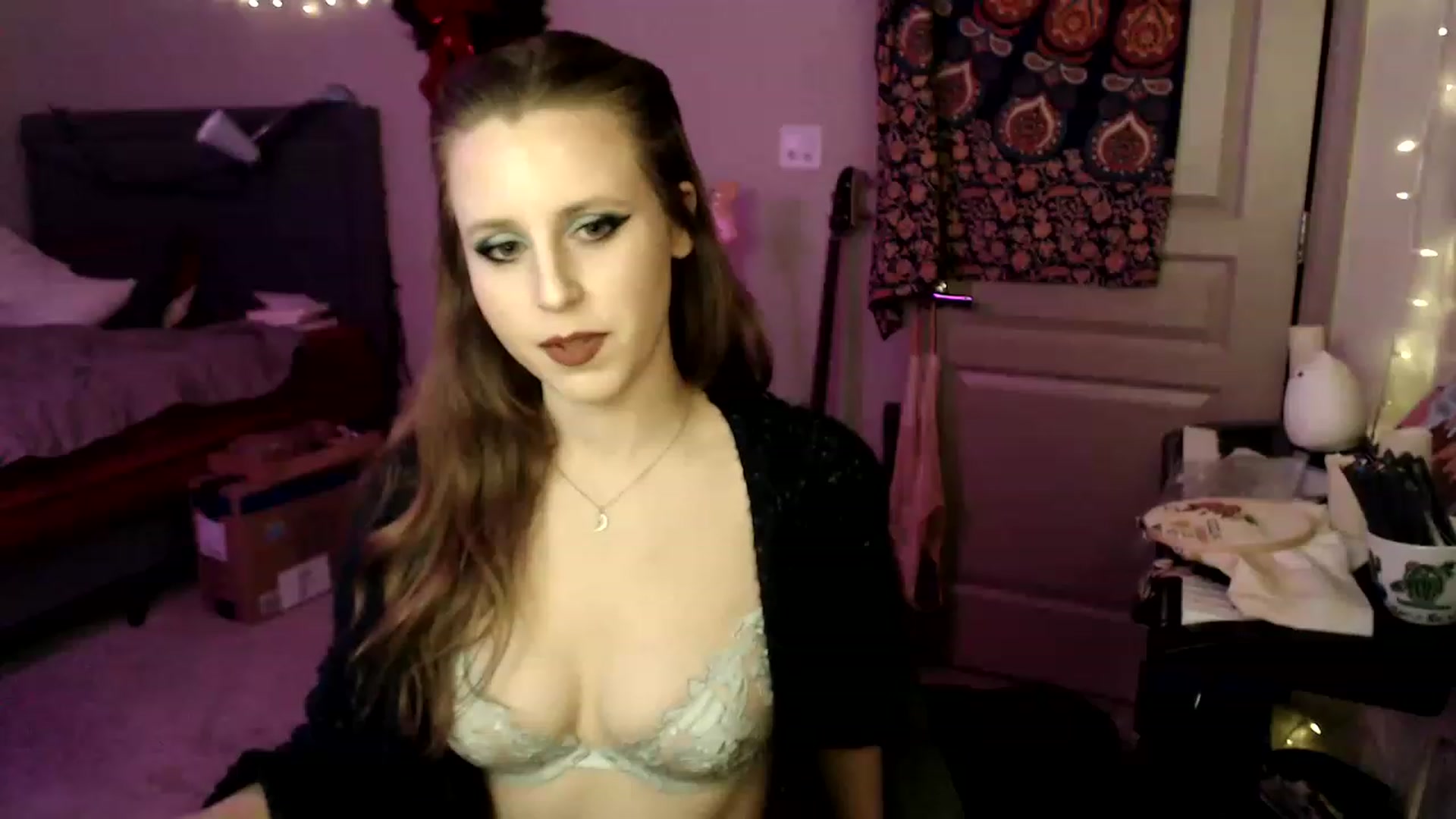 Gallery image thumbnail from Blake_Bardot's myfreecams stream on, 01/30/2023, 02:15 image 4 of 20