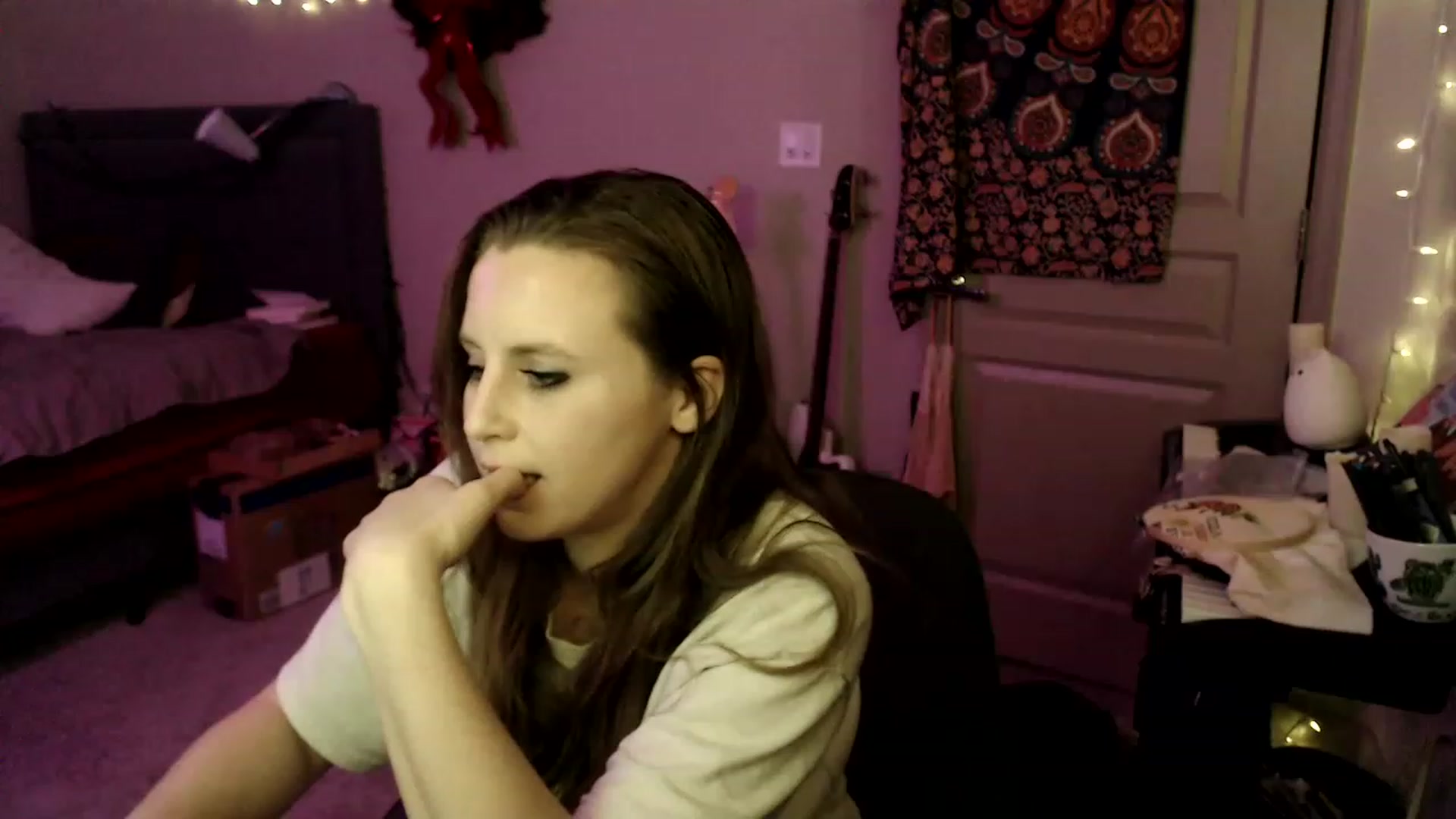 Gallery image thumbnail from Blake_Bardot's myfreecams stream on, 01/30/2023, 03:54 image 4 of 20