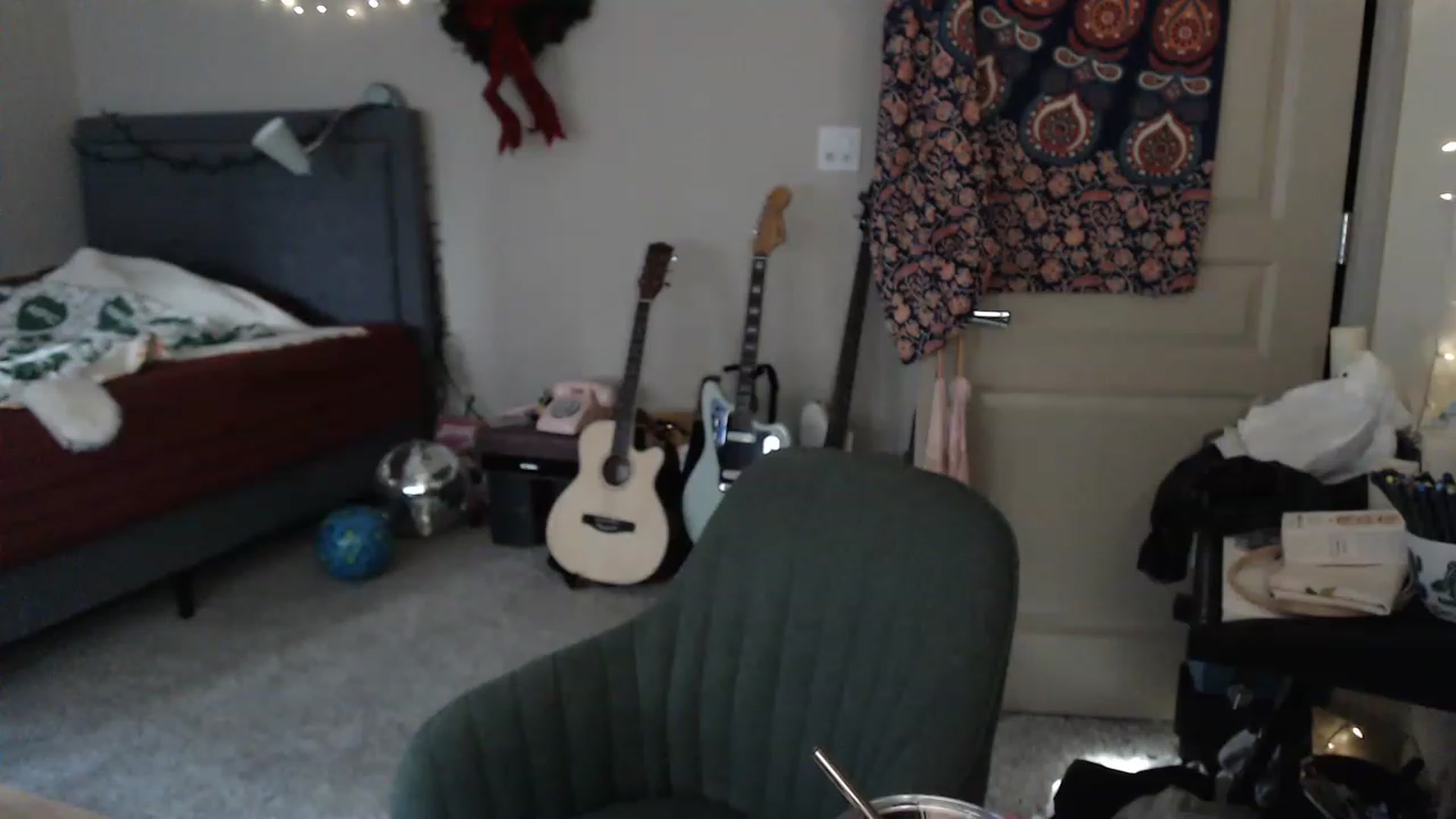 Gallery image thumbnail from Blake_Bardot's myfreecams stream on, 02/13/2023, 24:20 image 8 of 20