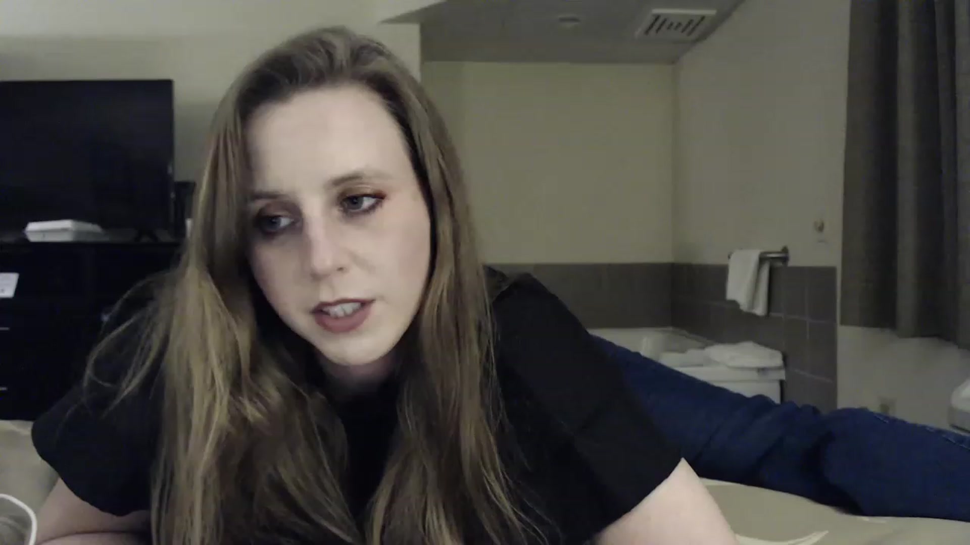 Gallery image thumbnail from Blake_Bardot's myfreecams stream on, 02/24/2023, 07:45 image 1 of 20