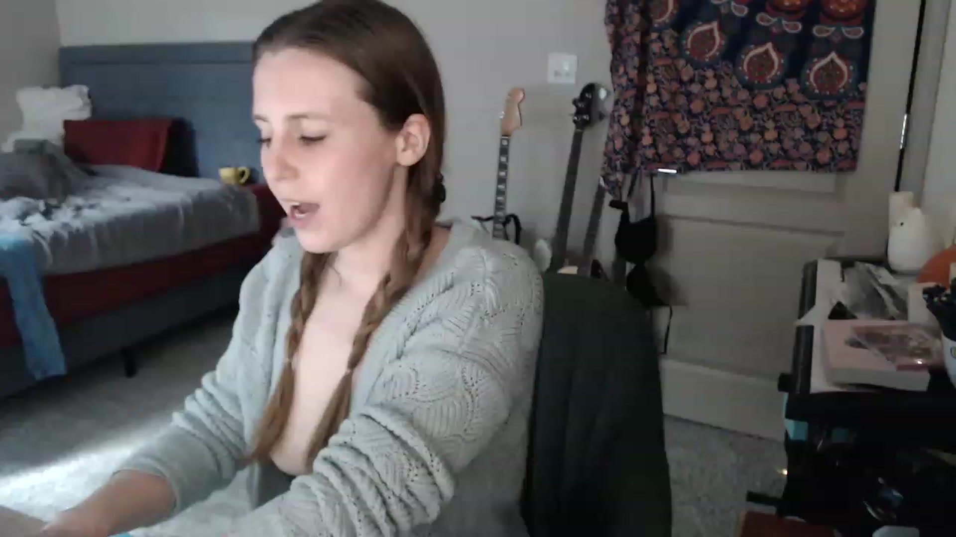 Gallery image thumbnail from Blake_Bardot's myfreecams stream on, 02/28/2023, 21:27 image 19 of 20