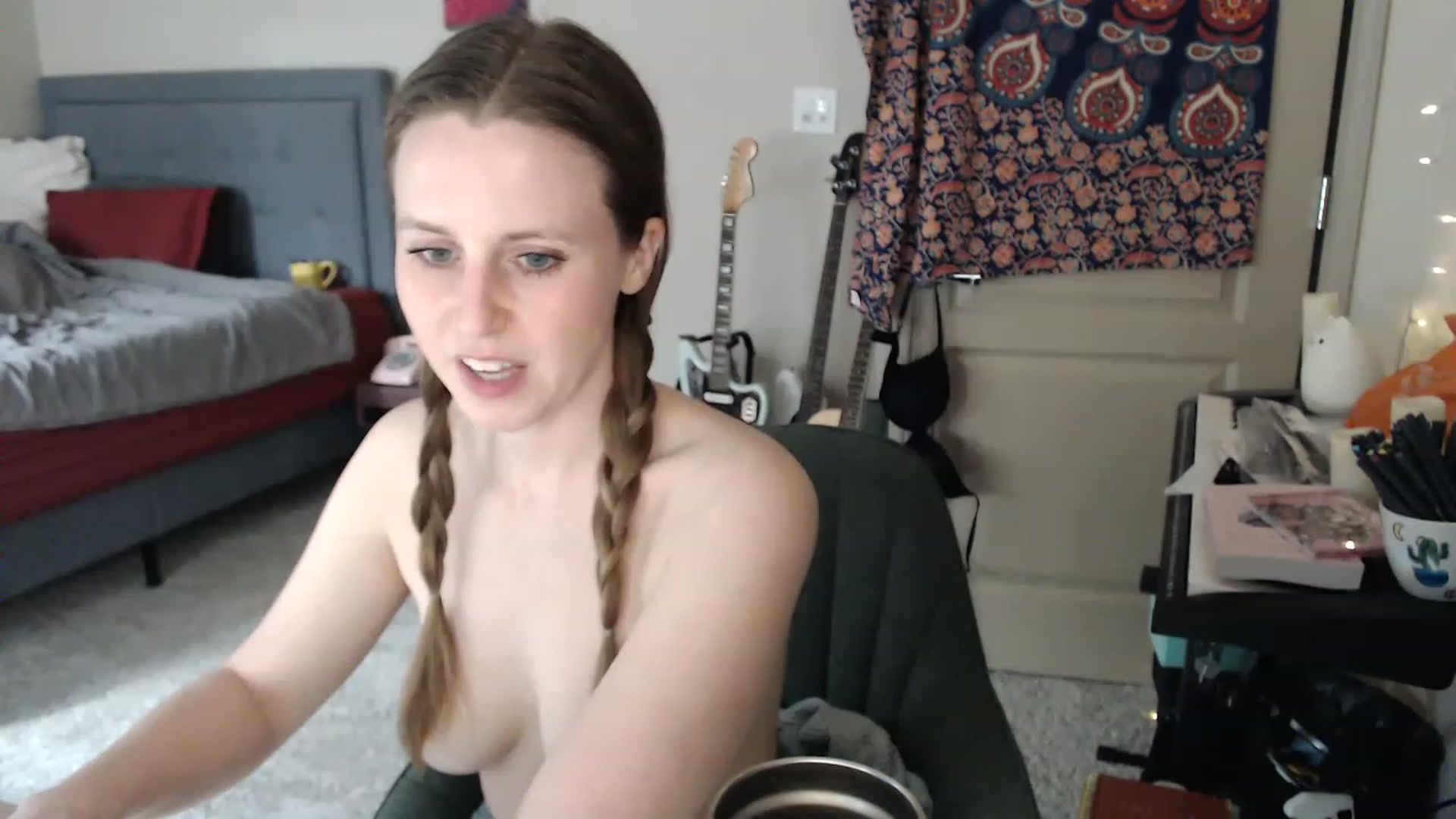 Gallery image thumbnail from Blake_Bardot's myfreecams stream on, 02/28/2023, 21:27 image 2 of 20