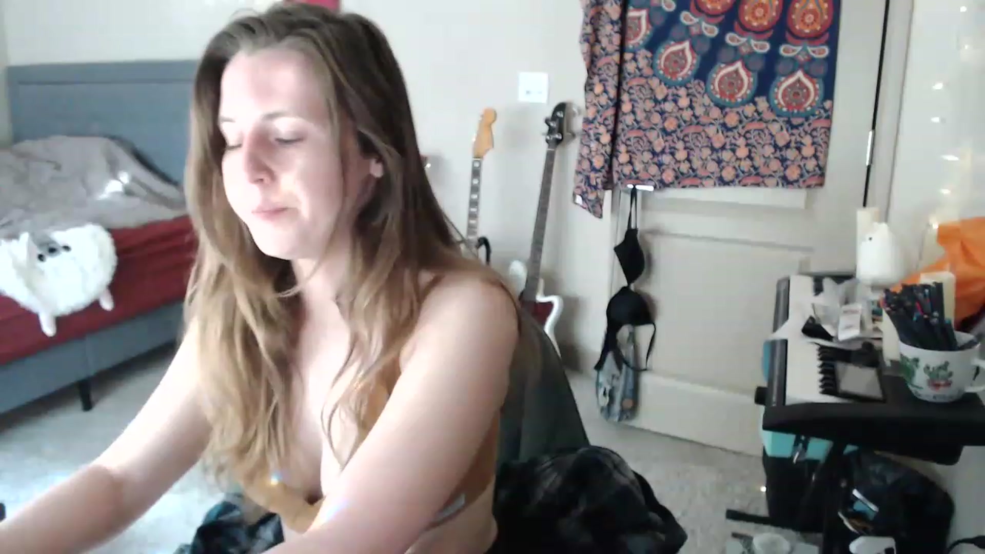 Gallery image thumbnail from Blake_Bardot's myfreecams stream on, 03/04/2023, 20:02 image 5 of 20