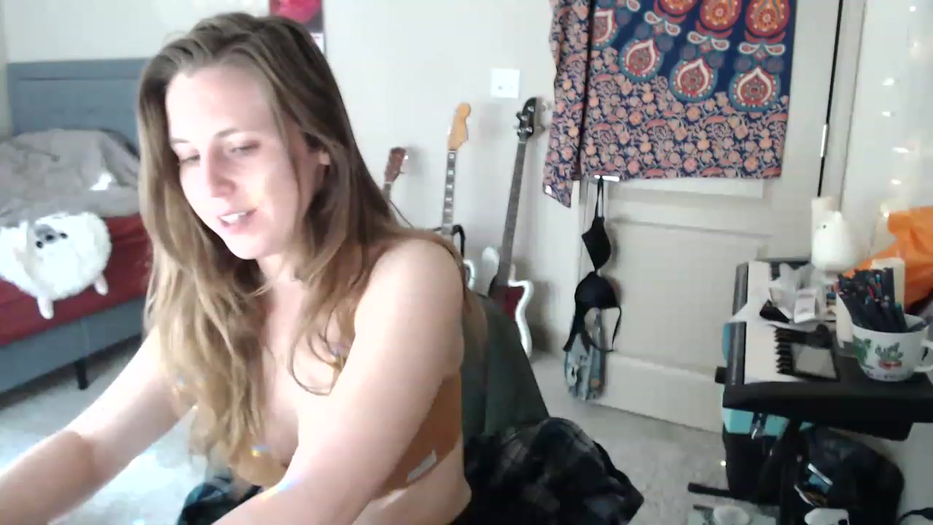 Gallery image thumbnail from Blake_Bardot's myfreecams stream on, 03/04/2023, 20:02 image 4 of 20