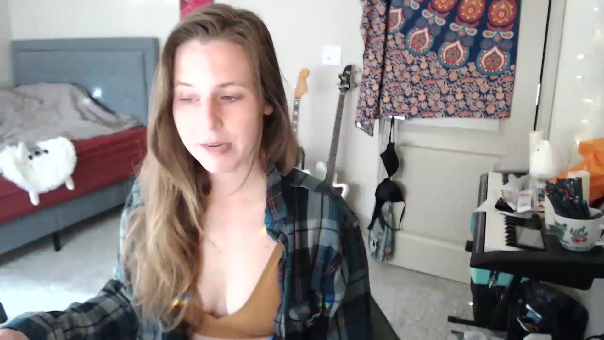 Gallery image thumbnail from Blake_Bardot's myfreecams stream on, 03/04/2023, 20:02 image 8 of 20