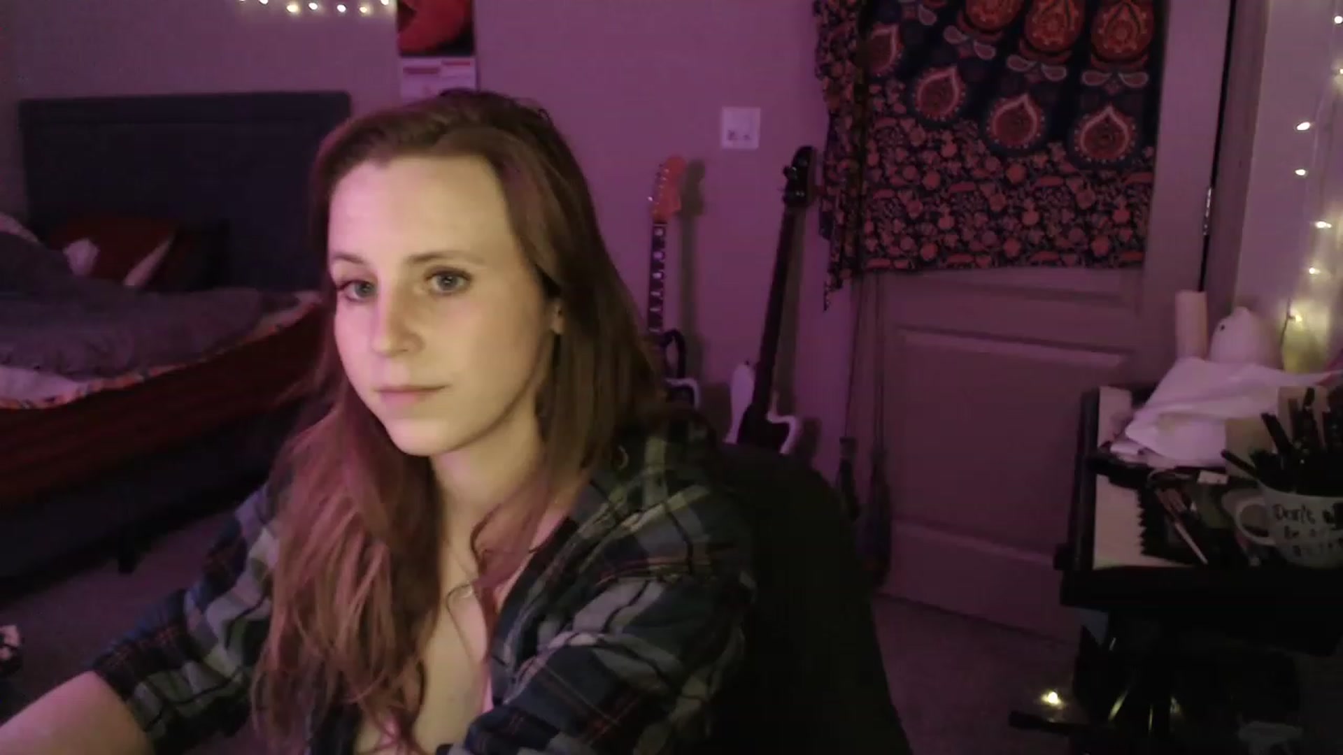 Gallery image thumbnail from Blake_Bardot's myfreecams stream on, 03/27/2023, 02:05 image 17 of 20