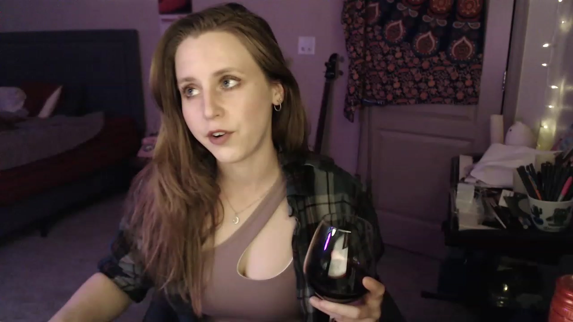 Gallery image thumbnail from Blake_Bardot's myfreecams stream on, 03/29/2023, 02:28 image 14 of 20