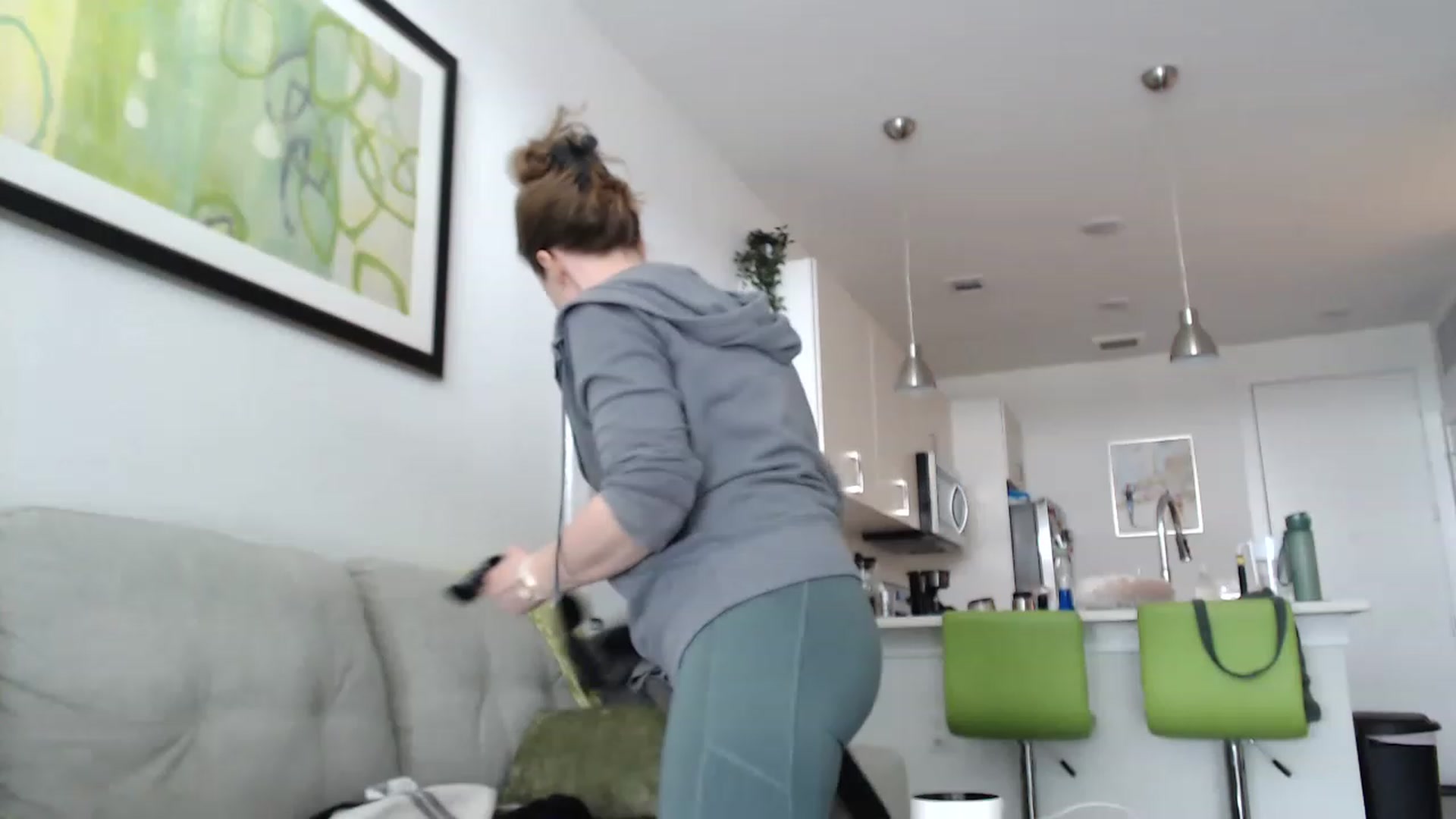 Gallery image thumbnail from Blake_Bardot's myfreecams stream on, 04/08/2023, 18:55 image 2 of 20