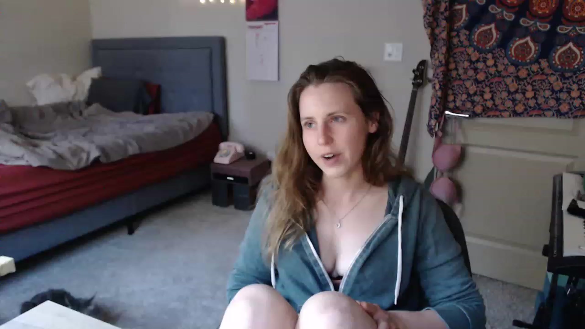 Gallery image thumbnail from Blake_Bardot's myfreecams stream on, 04/10/2023, 01:56 image 3 of 20