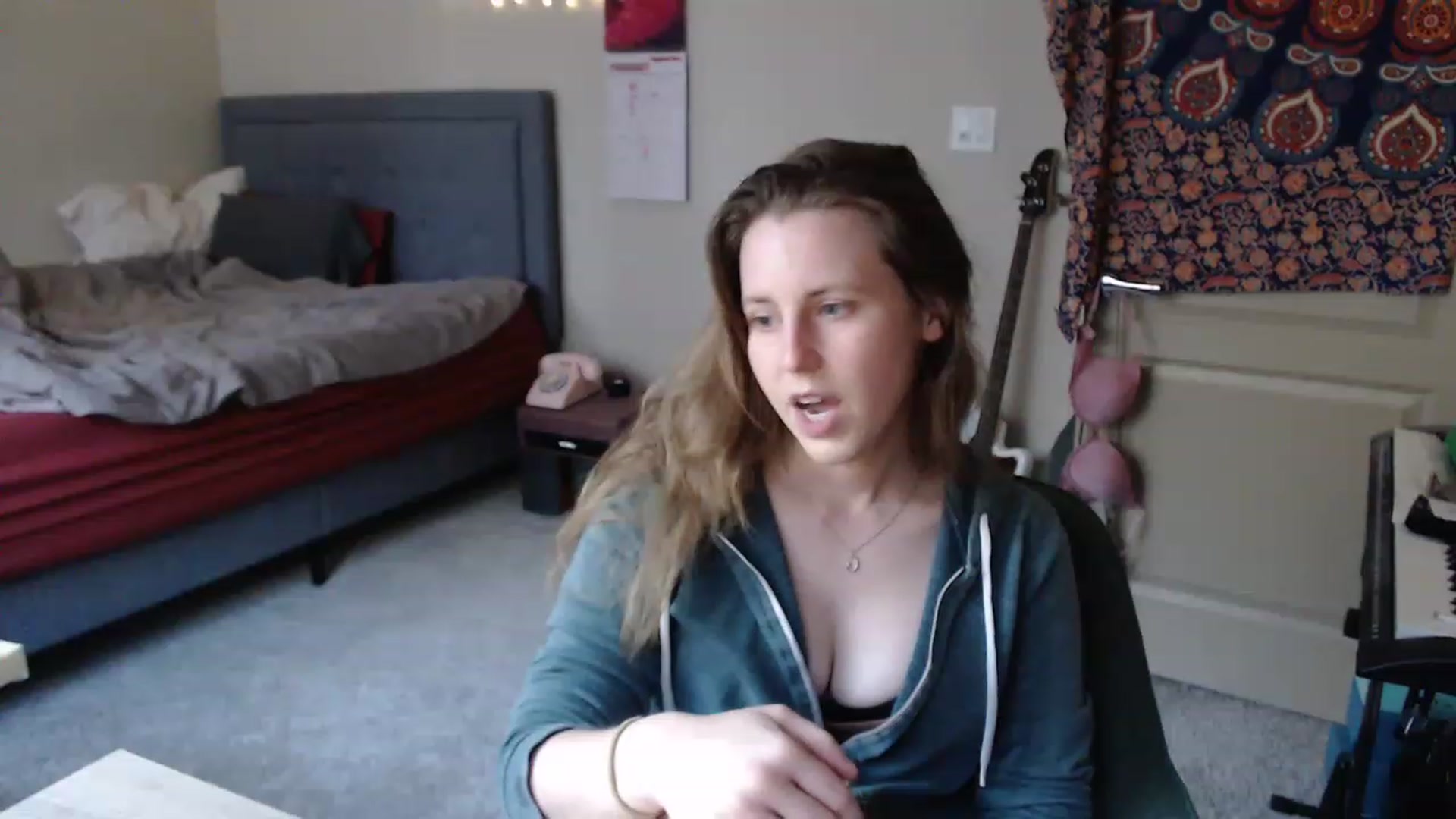 Gallery image thumbnail from Blake_Bardot's myfreecams stream on, 04/10/2023, 01:56 image 6 of 20