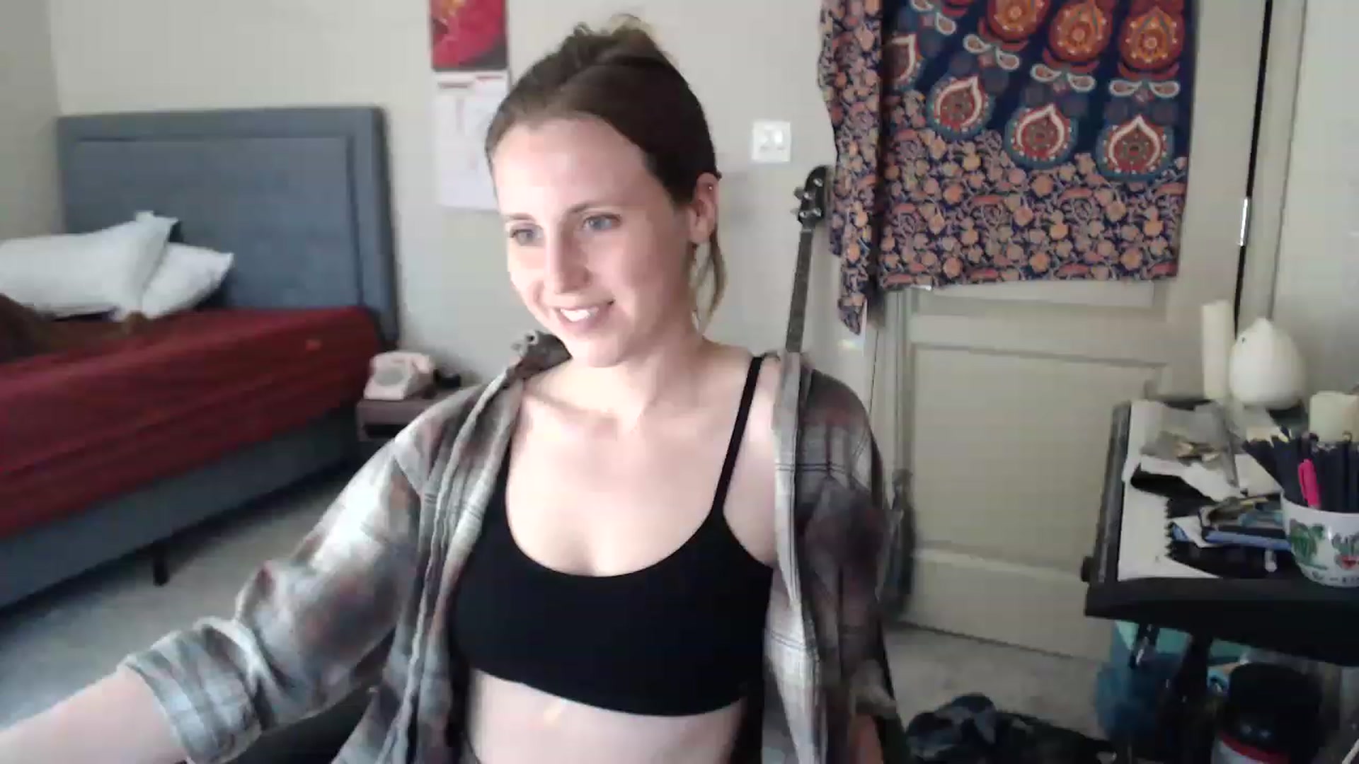 Gallery image thumbnail from Blake_Bardot's myfreecams stream on, 04/15/2023, 19:25 image 15 of 20