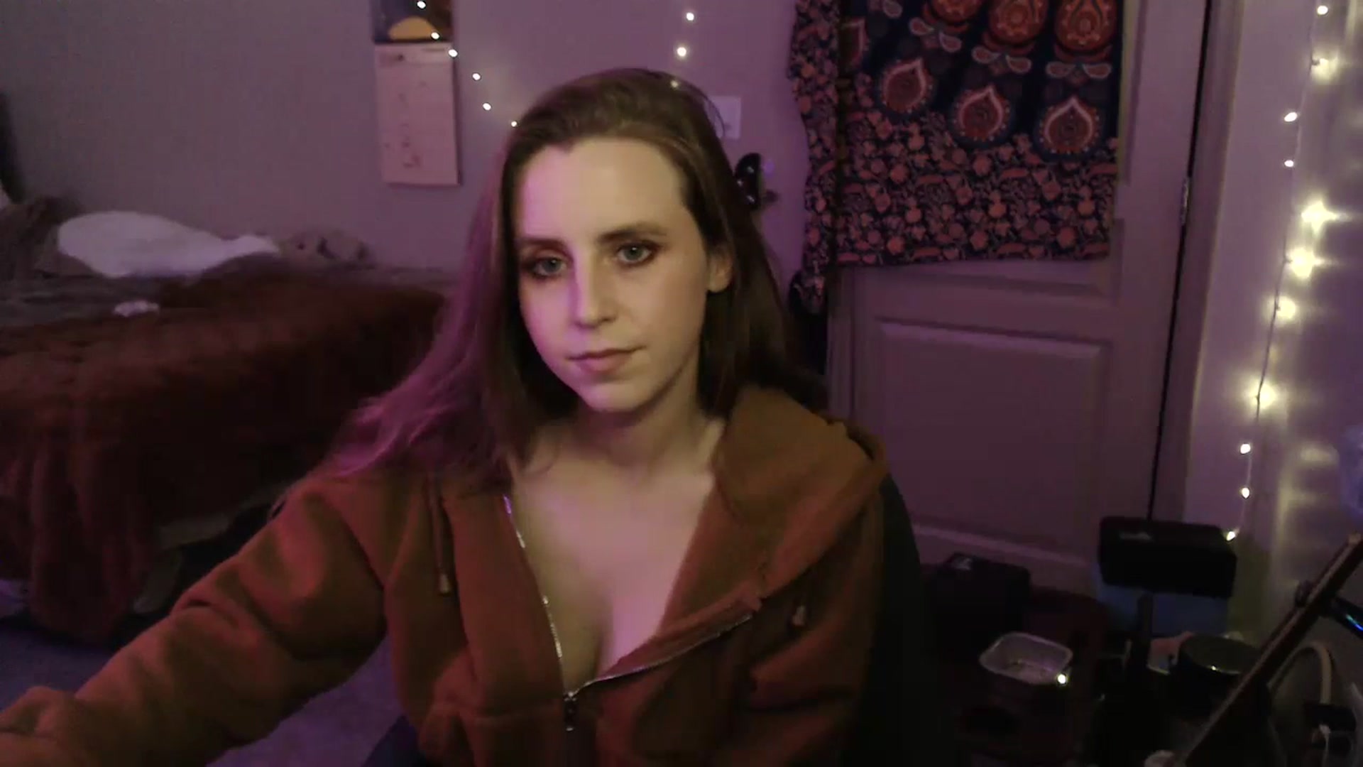 Gallery image thumbnail from Blake_Bardot's myfreecams stream on, 06/18/2023, 06:26 image 15 of 20