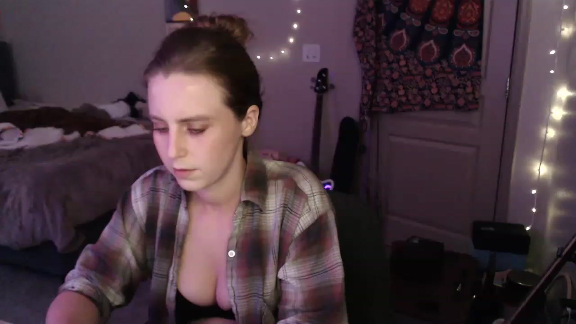 Gallery image thumbnail from Blake_Bardot's myfreecams stream on, 06/21/2023, 03:30 image 6 of 20