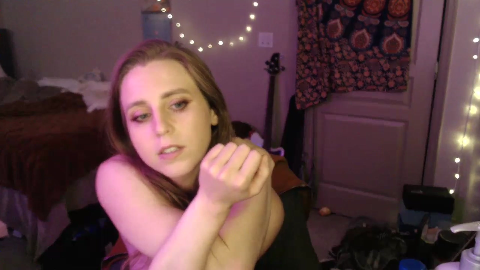 Gallery image thumbnail from Blake_Bardot's myfreecams stream on, 07/07/2023, 06:59 image 17 of 20