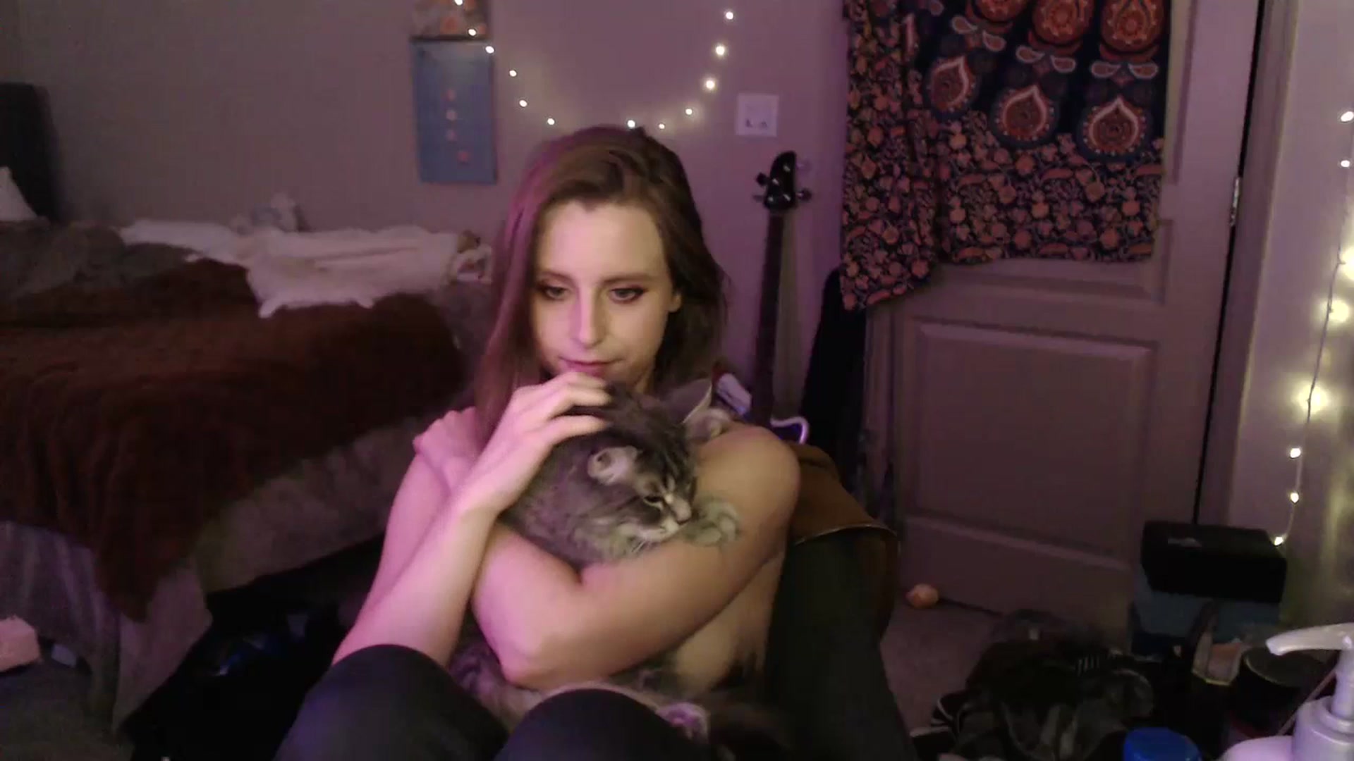 Gallery image thumbnail from Blake_Bardot's myfreecams stream on, 07/07/2023, 06:59 image 10 of 20
