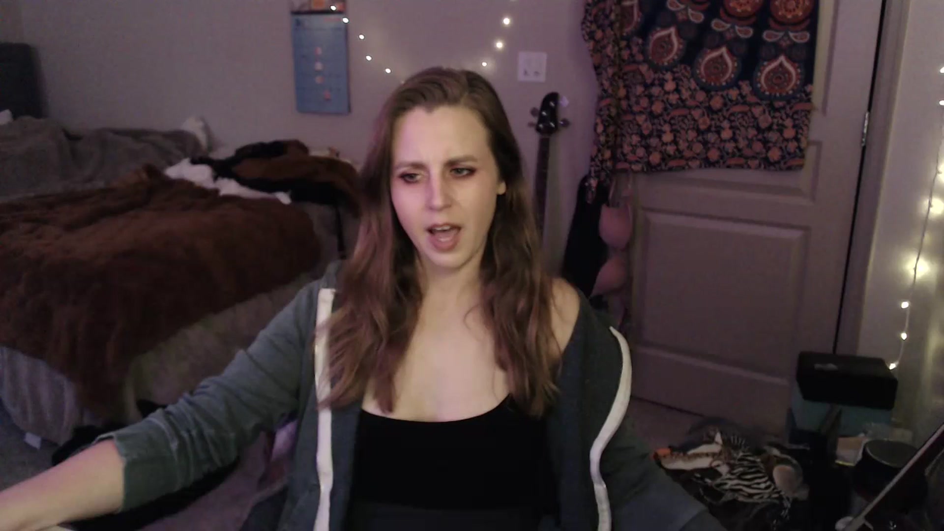 Gallery image thumbnail from Blake_Bardot's myfreecams stream on, 07/09/2023, 03:28 image 6 of 20