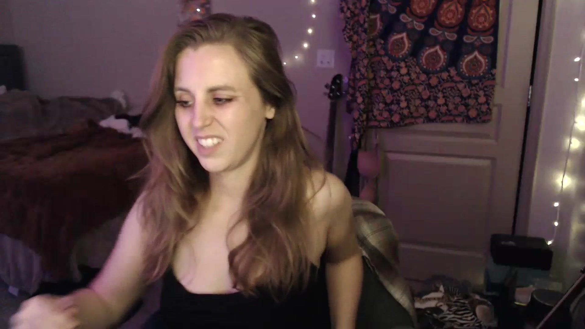Gallery image thumbnail from Blake_Bardot's myfreecams stream on, 07/09/2023, 04:43 image 16 of 20