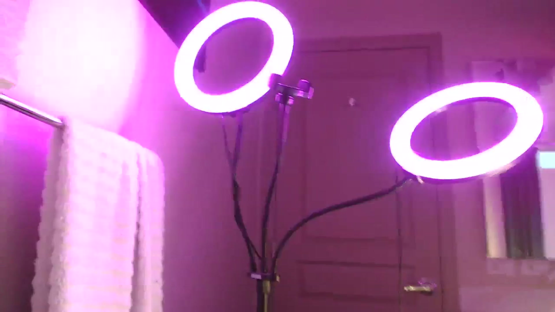 Gallery image thumbnail from Blake_Bardot's myfreecams stream on, 08/06/2023, 04:21 image 2 of 20