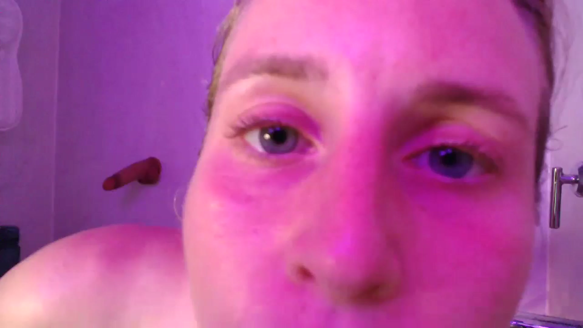 Gallery image thumbnail from Blake_Bardot's myfreecams stream on, 08/06/2023, 04:21 image 5 of 20