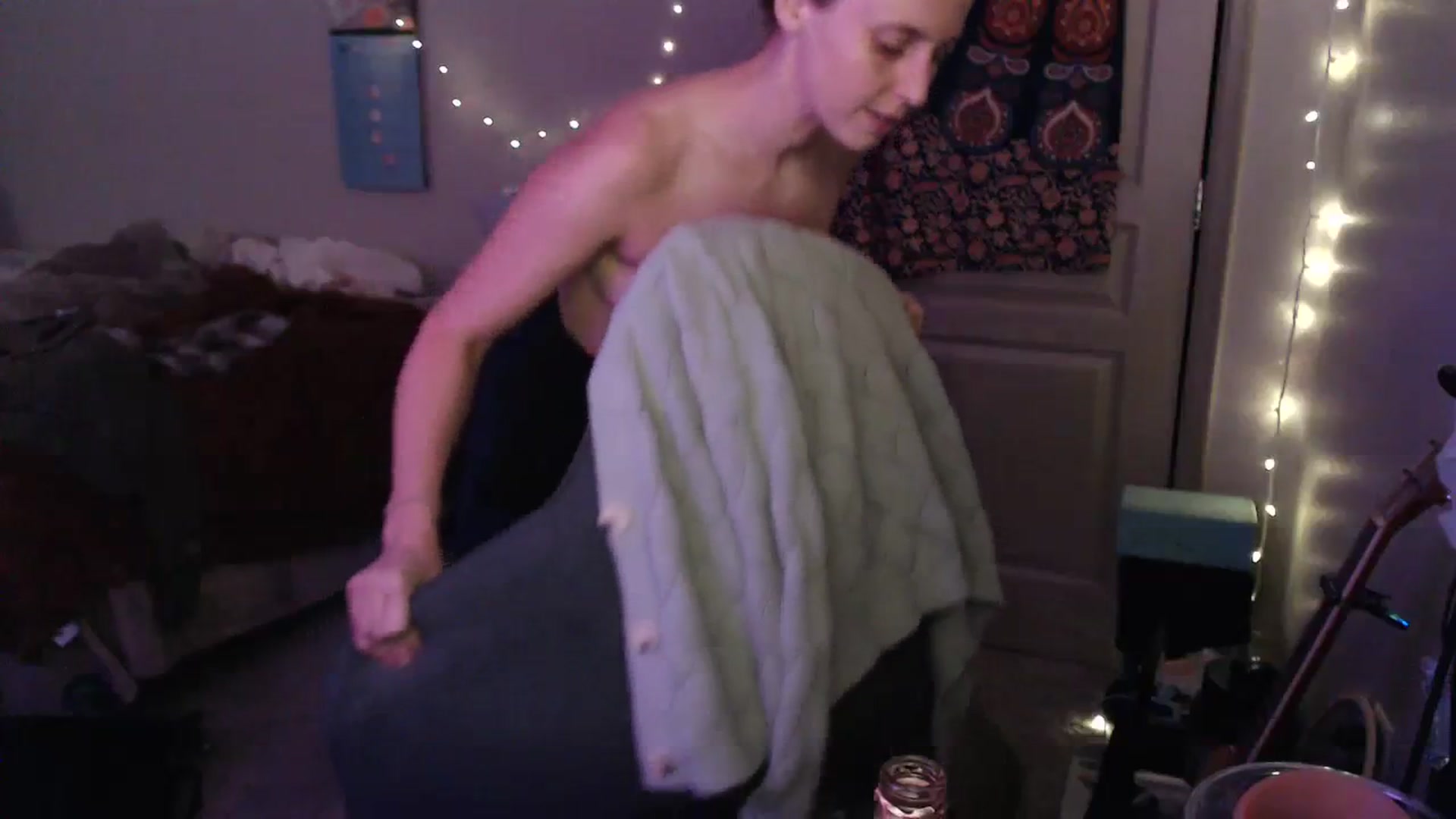 Gallery image thumbnail from Blake_Bardot's myfreecams stream on, 08/06/2023, 06:06 image 10 of 20