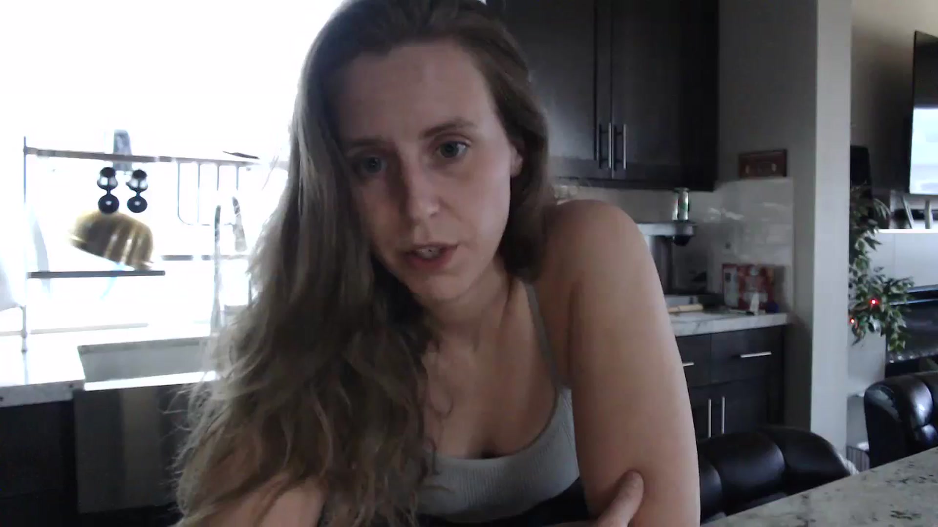 Gallery image thumbnail from Blake_Bardot's myfreecams stream on, 08/06/2023, 15:11 image 13 of 20