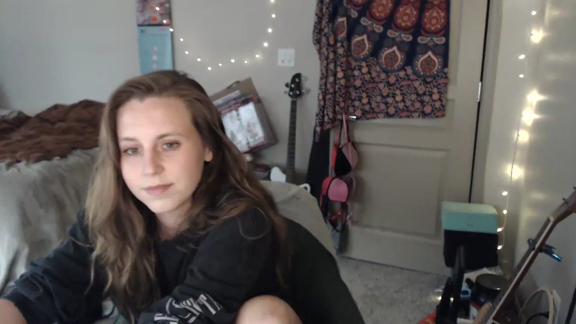Gallery image thumbnail from Blake_Bardot's myfreecams stream on, 08/10/2023, 24:24 image 14 of 20