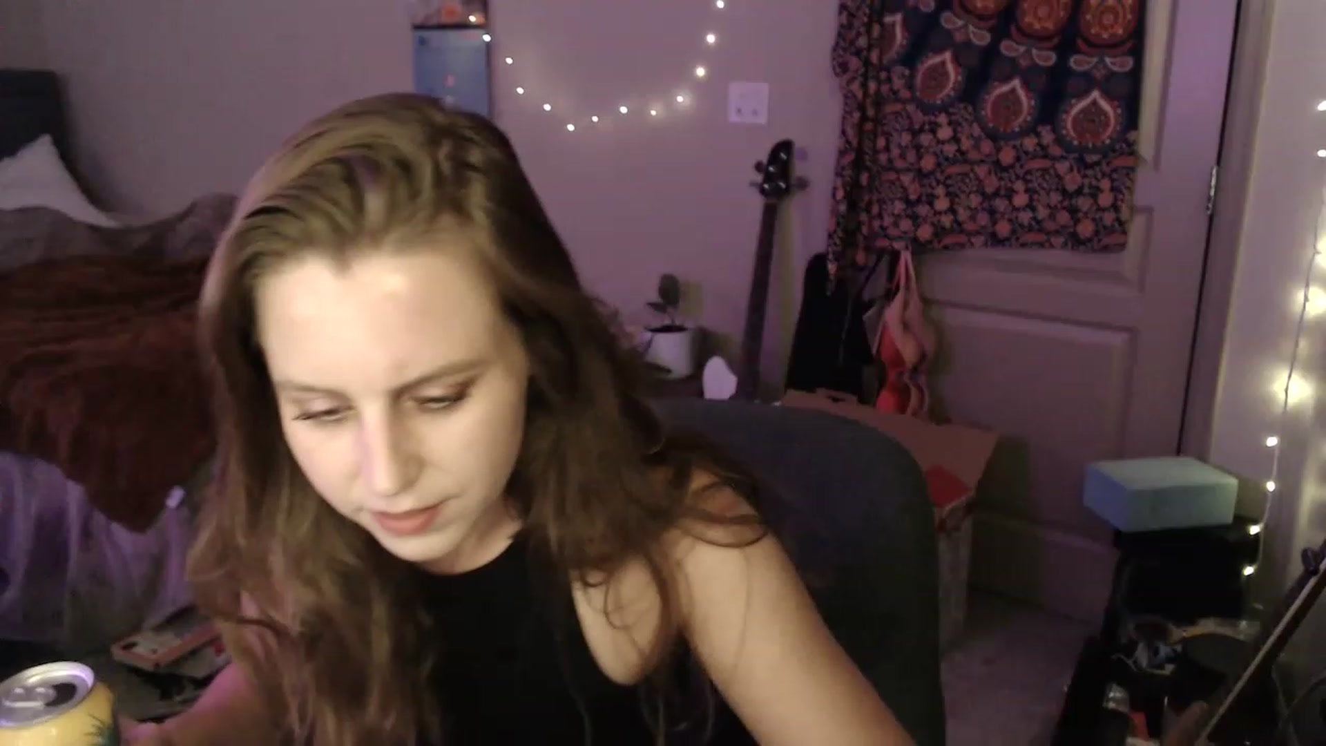 Gallery image thumbnail from Blake_Bardot's myfreecams stream on, 08/18/2023, 05:12 image 18 of 20
