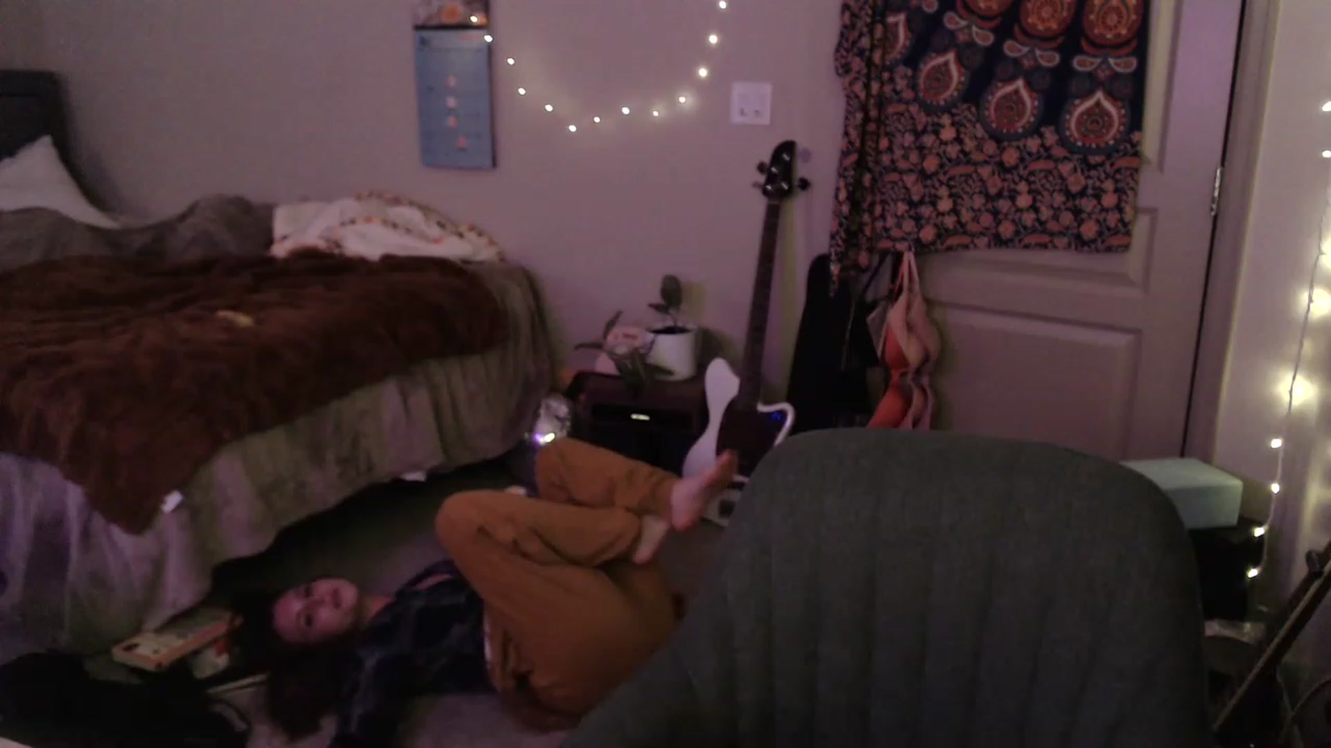 Gallery image thumbnail from Blake_Bardot's myfreecams stream on, 08/18/2023, 05:12 image 15 of 20