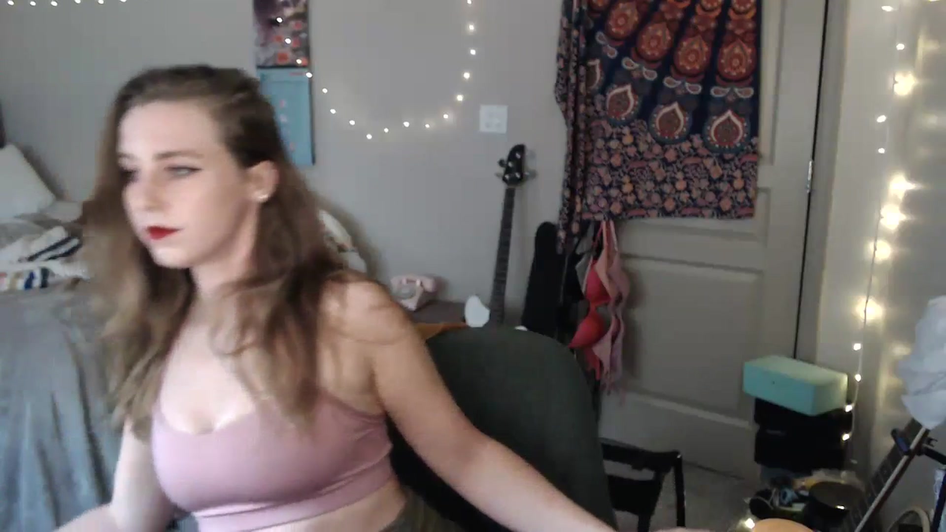 Gallery image thumbnail from Blake_Bardot's myfreecams stream on, 08/22/2023, 24:19 image 12 of 20