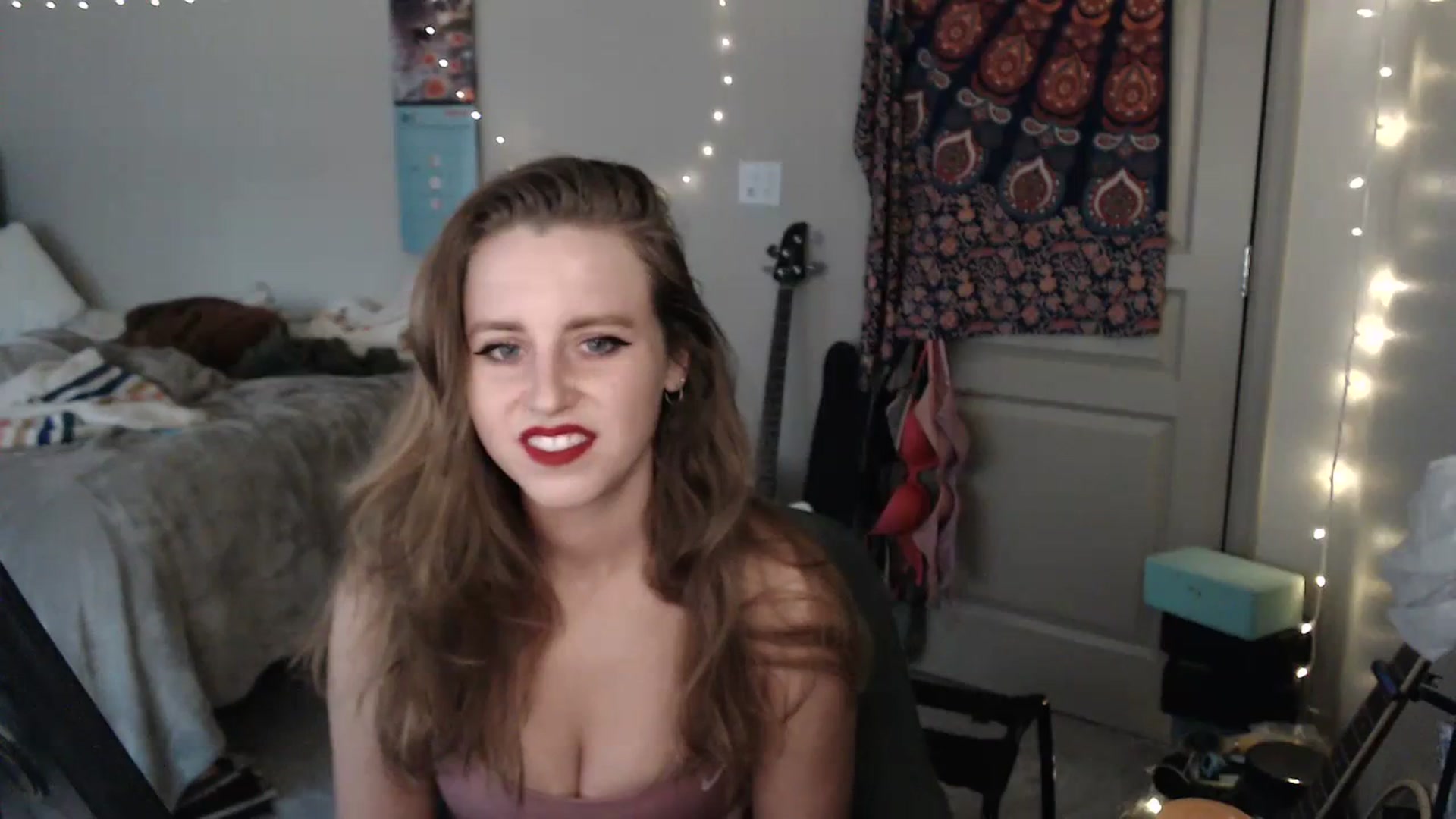 Gallery image thumbnail from Blake_Bardot's myfreecams stream on, 08/22/2023, 24:19 image 7 of 20