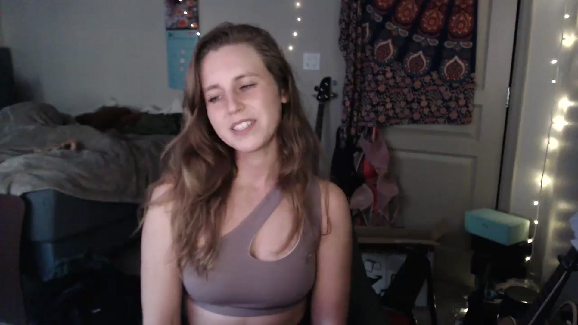 Gallery image thumbnail from Blake_Bardot's myfreecams stream on, 08/25/2023, 01:55 image 15 of 20