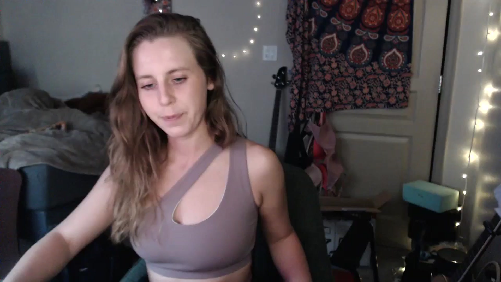 Gallery image thumbnail from Blake_Bardot's myfreecams stream on, 08/25/2023, 01:55 image 9 of 20