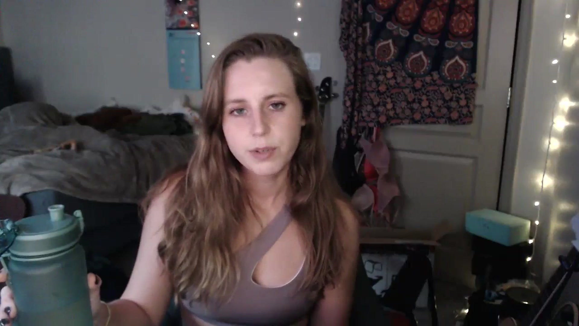Gallery image thumbnail from Blake_Bardot's myfreecams stream on, 08/25/2023, 01:55 image 11 of 20